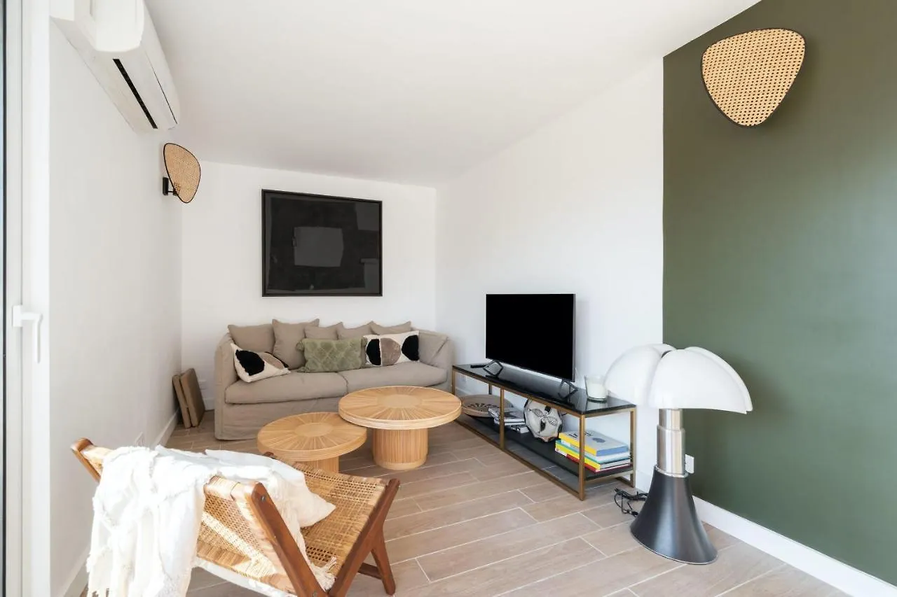 Beautiful Flat With Terrace - Carre D'Or Cannes Apartment
